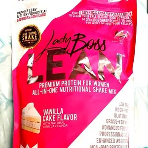 Lady Boss Vanilla Cake Protien Powder